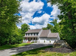 24 Pine Knolls Dr, Killingly, CT 06241