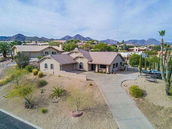 3rd image of 16020 E Primrose Dr