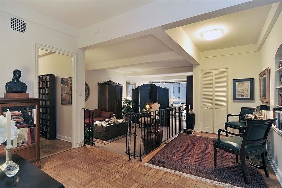 1st image of 333 W 57th St APT 407