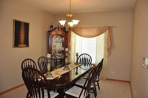 5th image of 22537 Reserve Cir