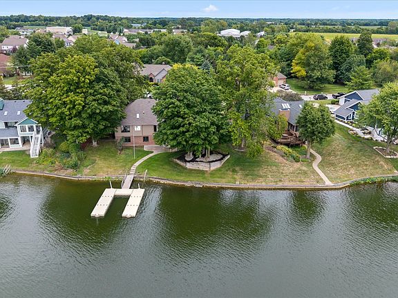 4th image of 103 Edgewater Dr