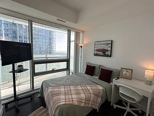 14 York St #5403B Photo 1