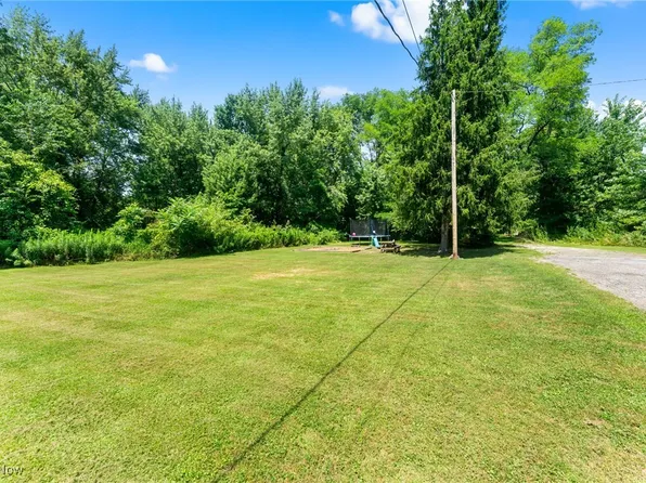 3114 Youngstown Ave, Mc Donald, OH 44437