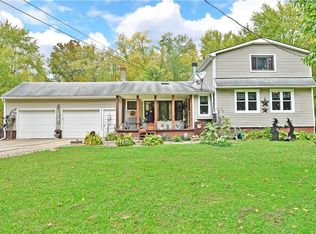 4370 Meadowbrook Dr, Warren, OH 44430