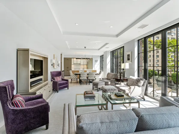 959 First Avenue image 1 of 17