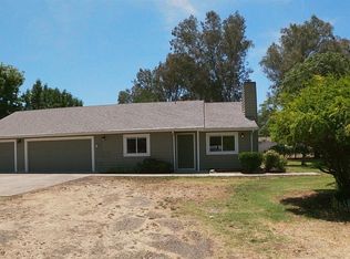 7334 Dry Creek Rd, Rio Linda, CA 95673