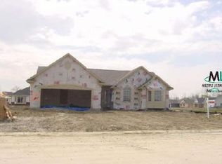 18440 Country Clb, Macomb, MI