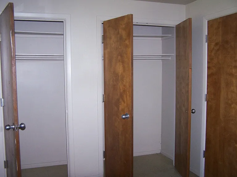2405sw31 — Photo 8