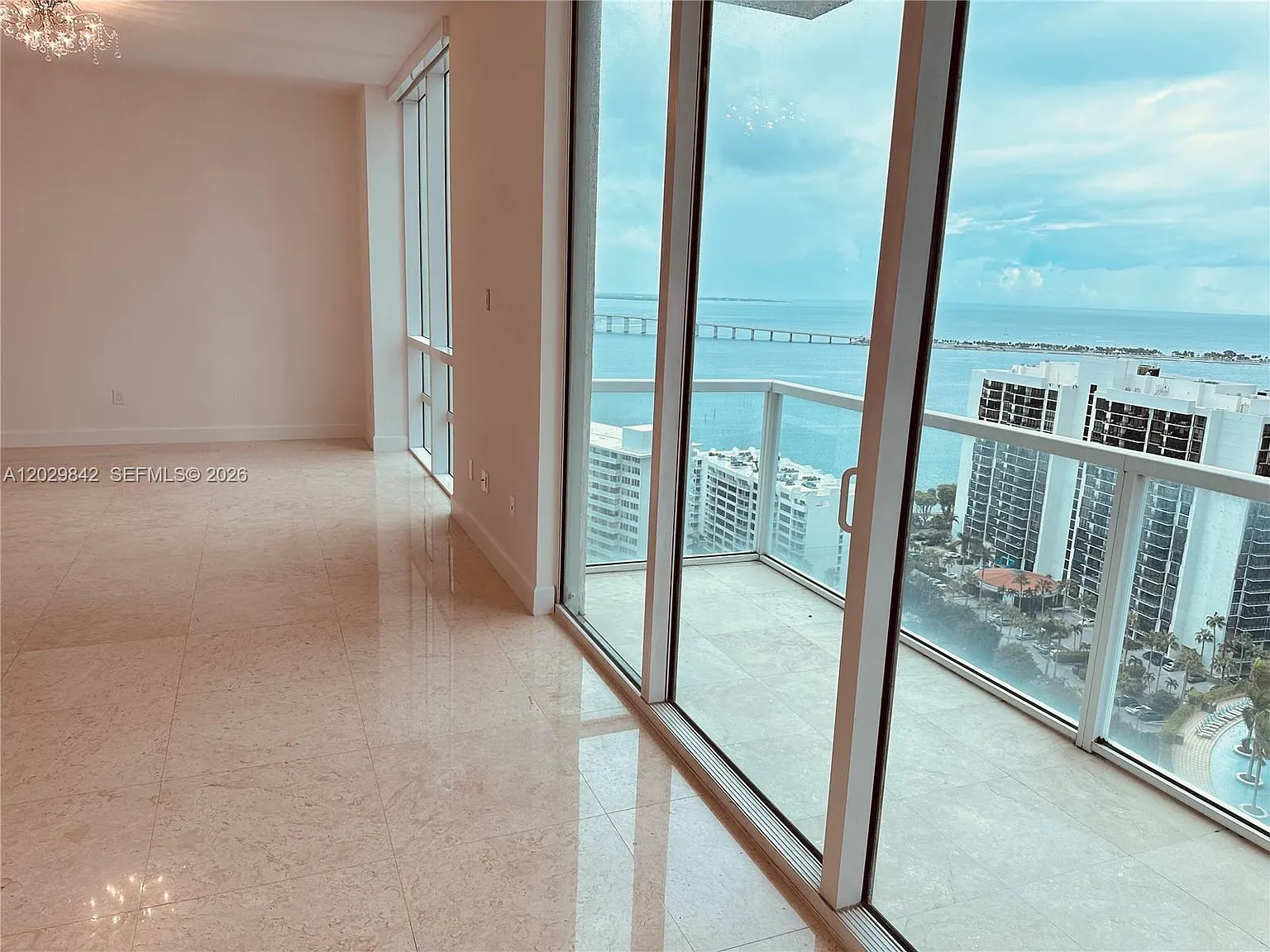 The Emerald At Brickell C — Photo 4
