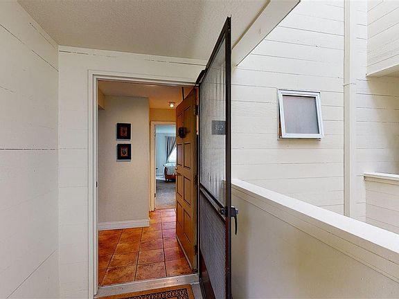 3rd image of 1300 Quarry Ct APT 312