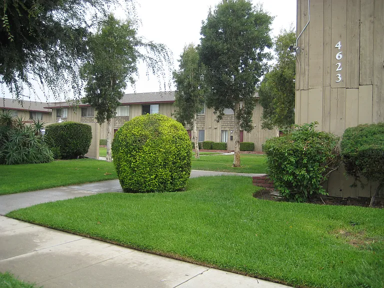 Countryside Townhomes Apartments — Photo 6