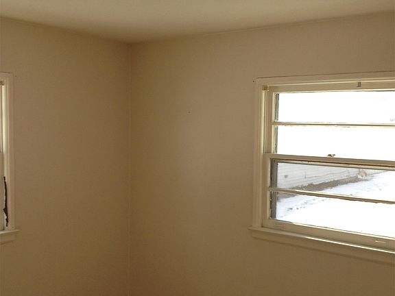 5th image of 407 S 28th St