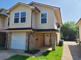 615 N Cleveland Ave, Sherman, TX 75090