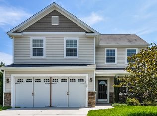 1109 Braemar Highland Dr, Zebulon, NC 27597