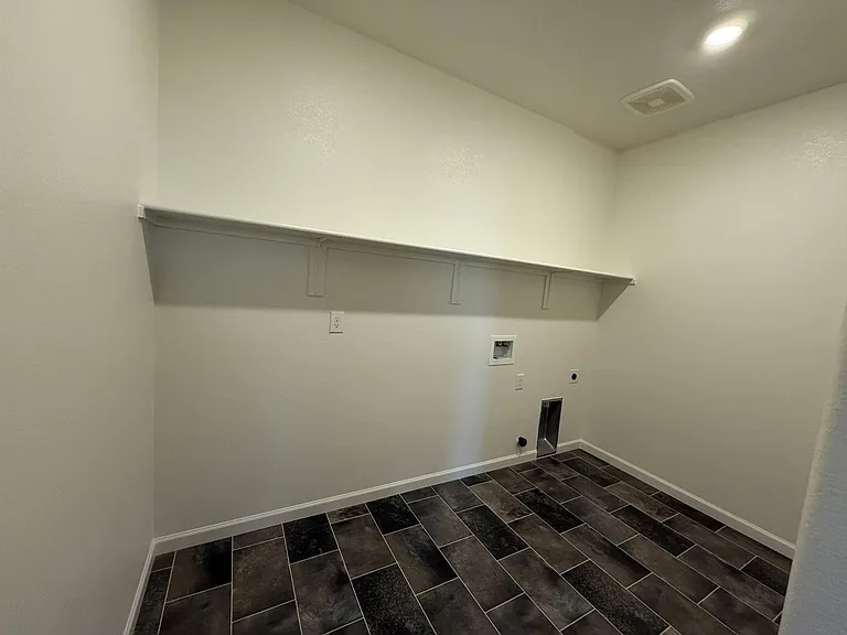 6308 Sun Haven St — Photo 20
