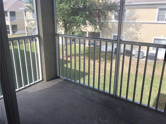 5th image of 9516 Amberdale Ct Unit 201
