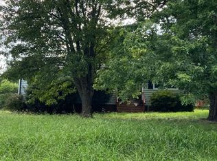 6651 Meadow Dr, Trinity, NC 27370