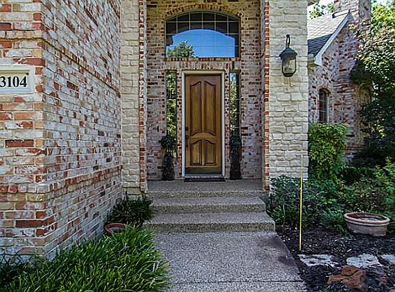 3rd image of 3104 Overlook Cir