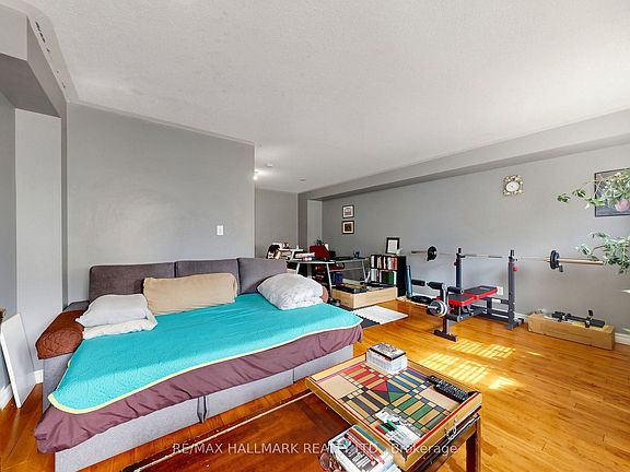4th image of 14 Elphick Ln