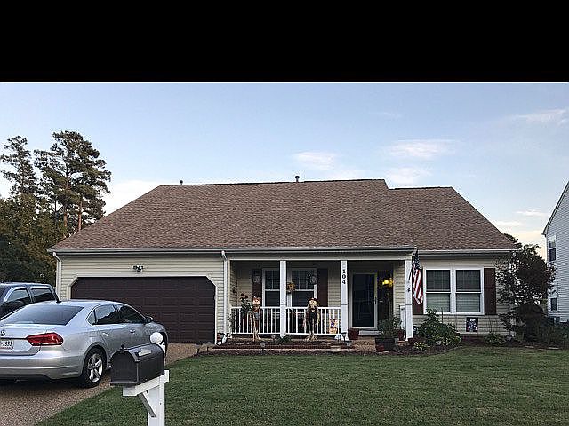 1st image of 104 Prince Arthur Dr