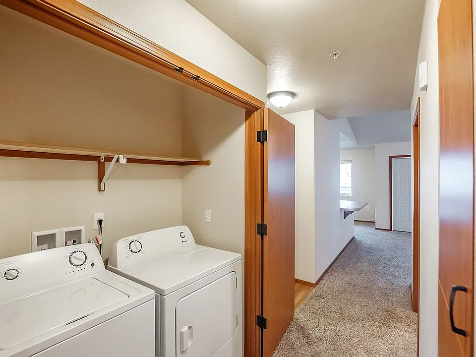 Lafayette Place Apartments