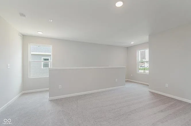 3807 Sterling Dr — Photo 7