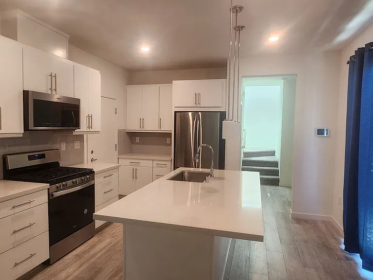 141 Log Pond Ln — Photo 7