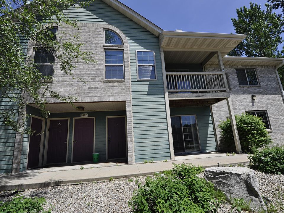 1st image of 1826 Deerhaven Ln NE APT 15