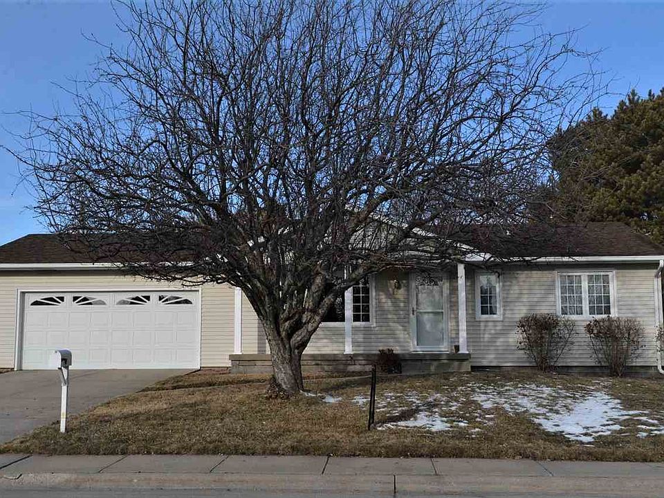 1st image of 4612 E Ave