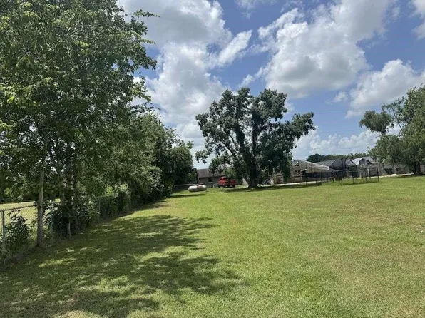 0 Flintlock Dr, Wallis, TX 77485