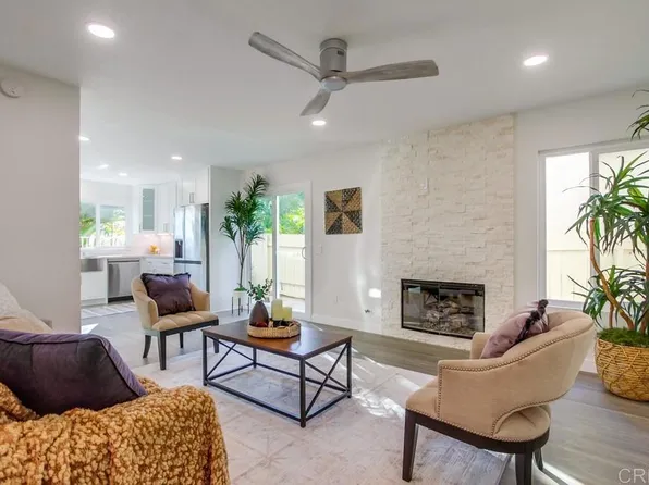 1537 Roma Dr, Vista, CA 92081