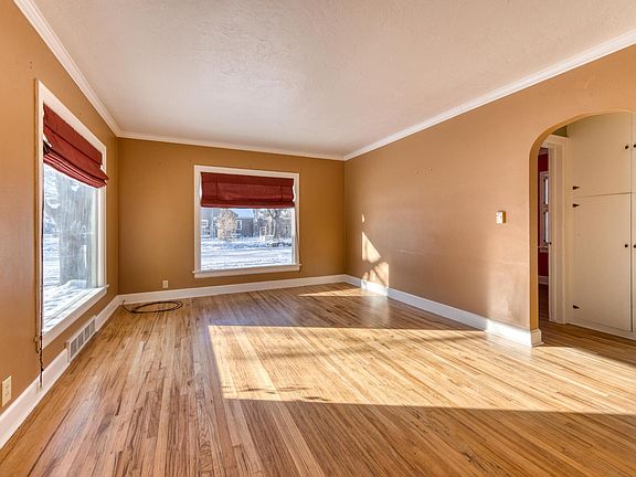 4th image of 500 North Ave E