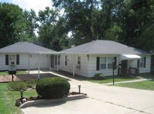 1001 NE 68th Ter, Gladstone, MO 64118