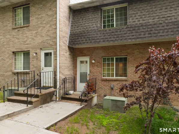 109 Bucks Hill Road #7, Waterbury, CT 06704