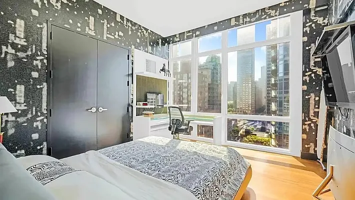 Rented by River2River Realty | media 7