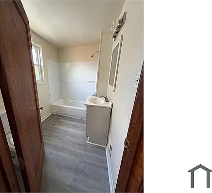 3 bed, 1480 sqft, $1,500 — Photo 3
