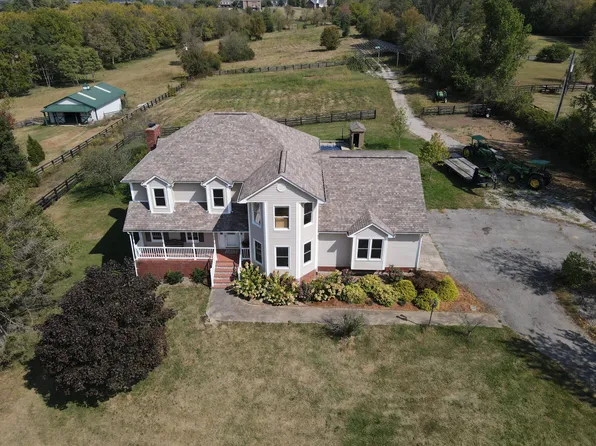 3578 Delaney Ferry Rd, Versailles, KY 40383