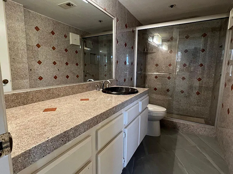 3606 1st Ave #303 — Photo 21