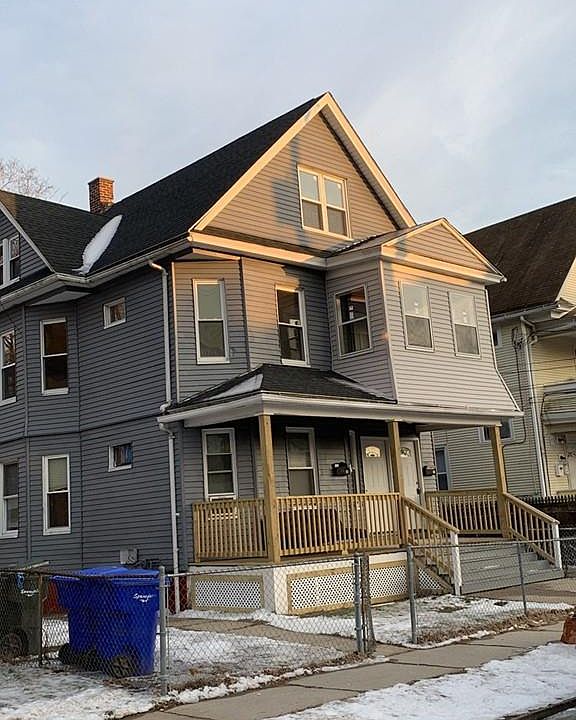 2nd image of 69 Bristol St