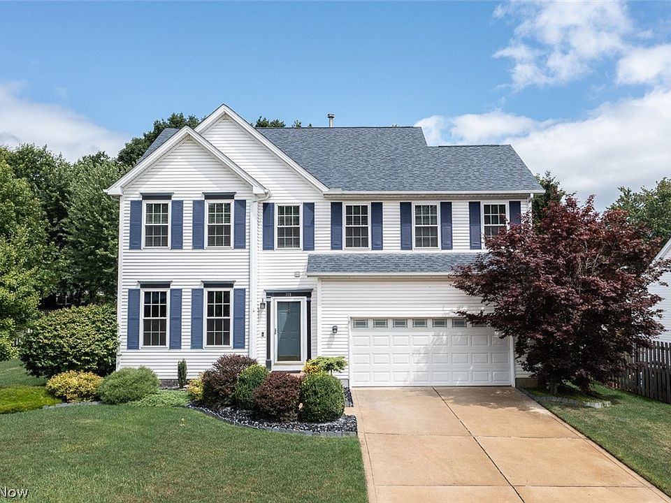 1st image of 389 Halifax Ln