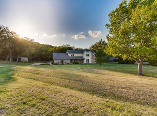 891 Hilltop Rd, Midlothian, TX 76065