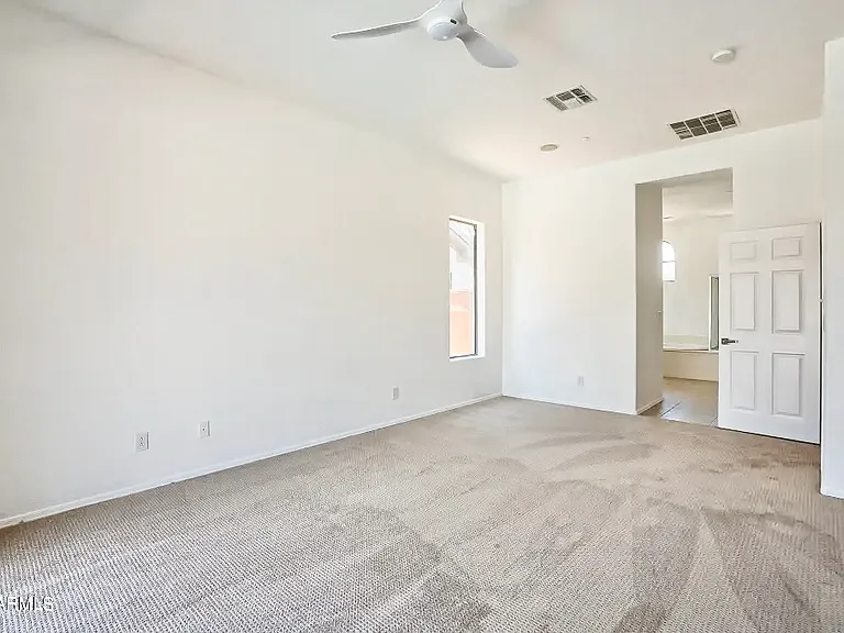 1682 W Ainsworth Dr — Photo 12