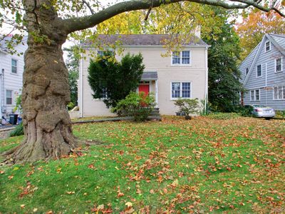 414 Hunt Lane, Manhasset, NY, 11030