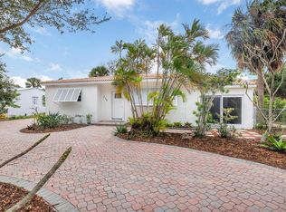 236 Ashworth St, West Palm Beach, FL 33405