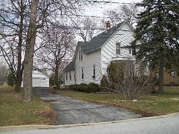 1st image of 38 W 157th St
