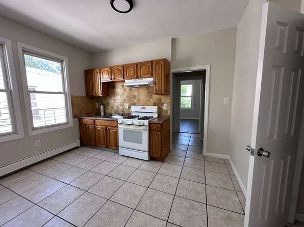 184 Norwood St #22R