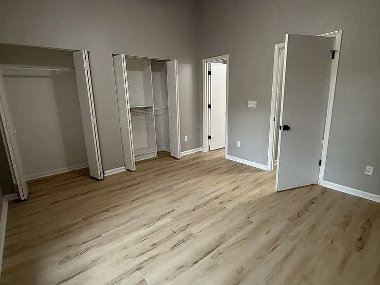 6472 Windsor Gate Ln — Photo 20