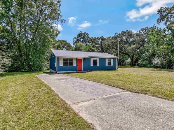 9 Geronimo Cir, Pensacola, FL 32506