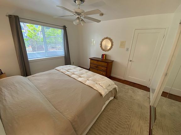 4th image of 300 Redwood Ave #2