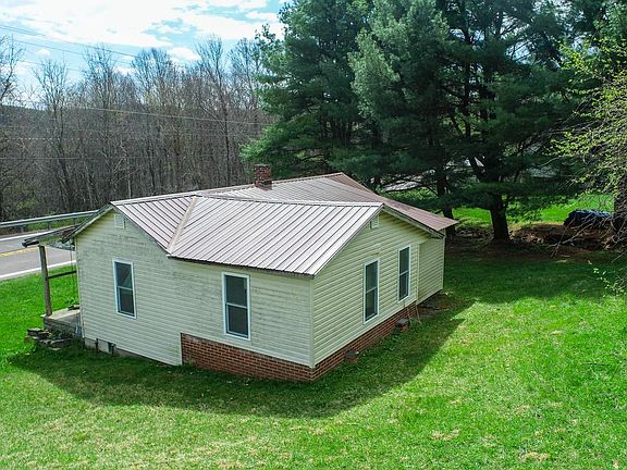 2nd image of 10785 Friendsville Rd